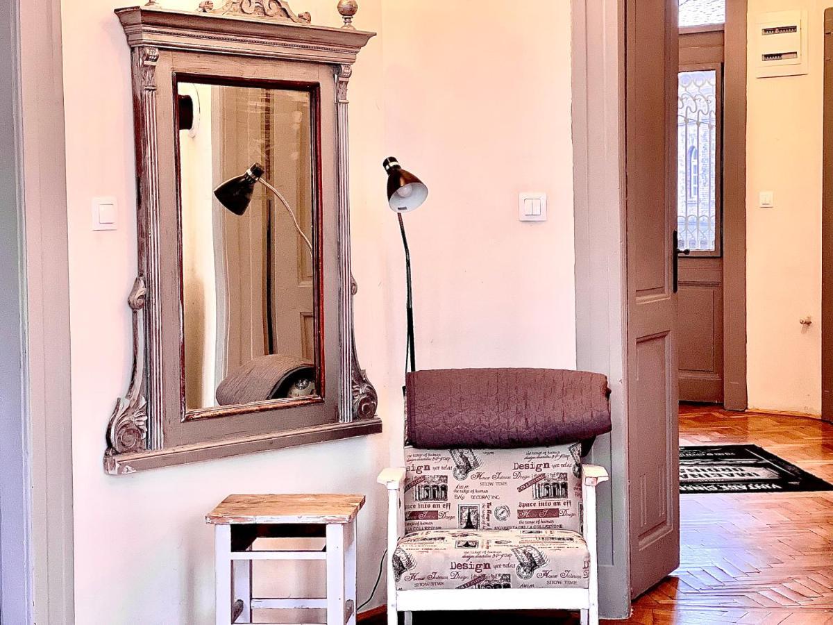 F14 Guest House By Small Home Budapesta Exterior foto