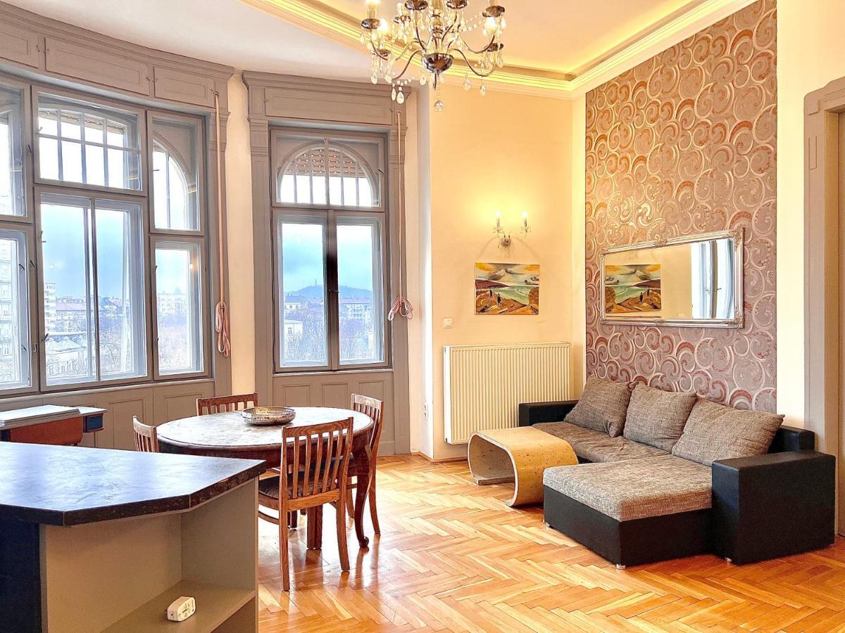 F14 Guest House By Small Home Budapesta Exterior foto